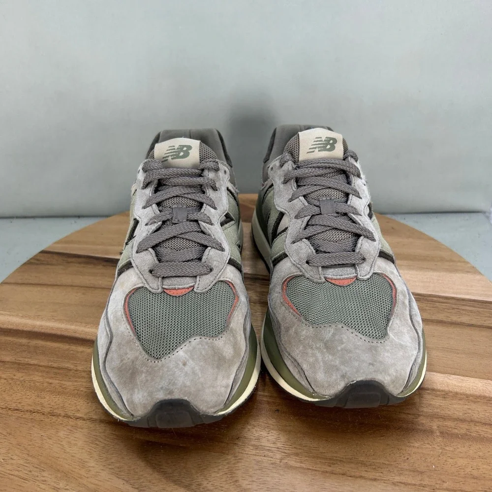 New Balance 57/40 Mens Size 10.5 Green Grey Suede Sneakers Shoes